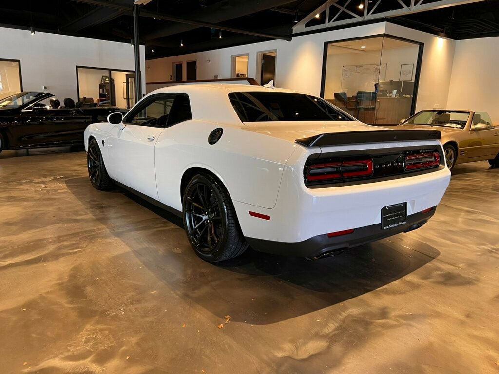 Used 2023 Dodge Challenger SRT Hellcat image 3