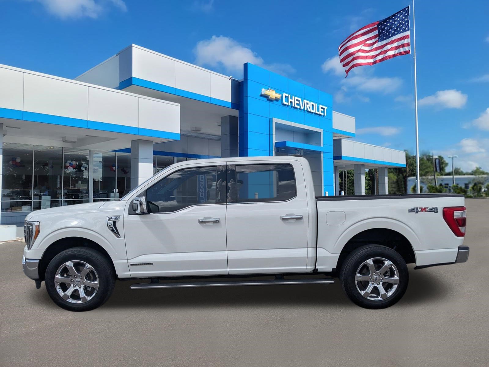 Used 2023 Ford F150 Lariat w/ Equipment Group 502A High image 7