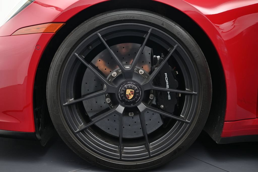 Certified 2025 Porsche 911 Carrera 4 GTS AWD/4WD image 42