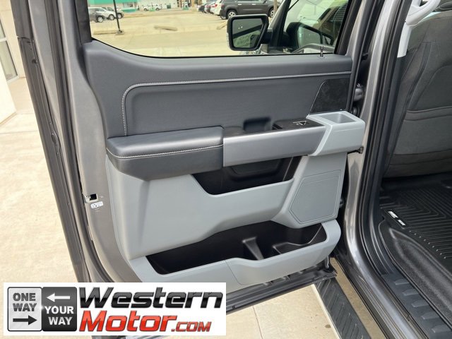 Used 2022 Ford F150 XLT w/ Equipment Group 302A High image 18