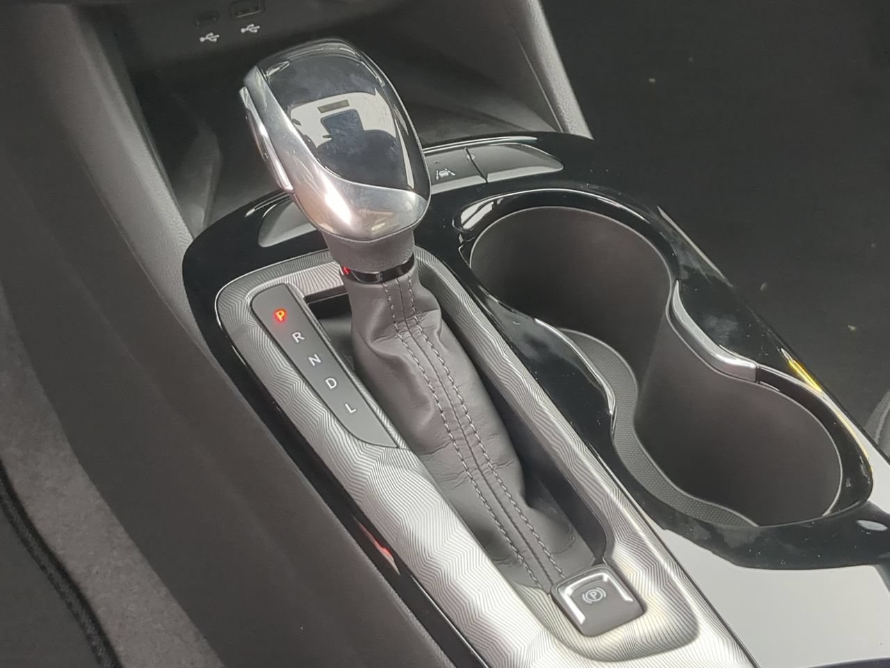 New 2026 Buick Envista Sport Touring w/ Convenience I Package FWD image 16