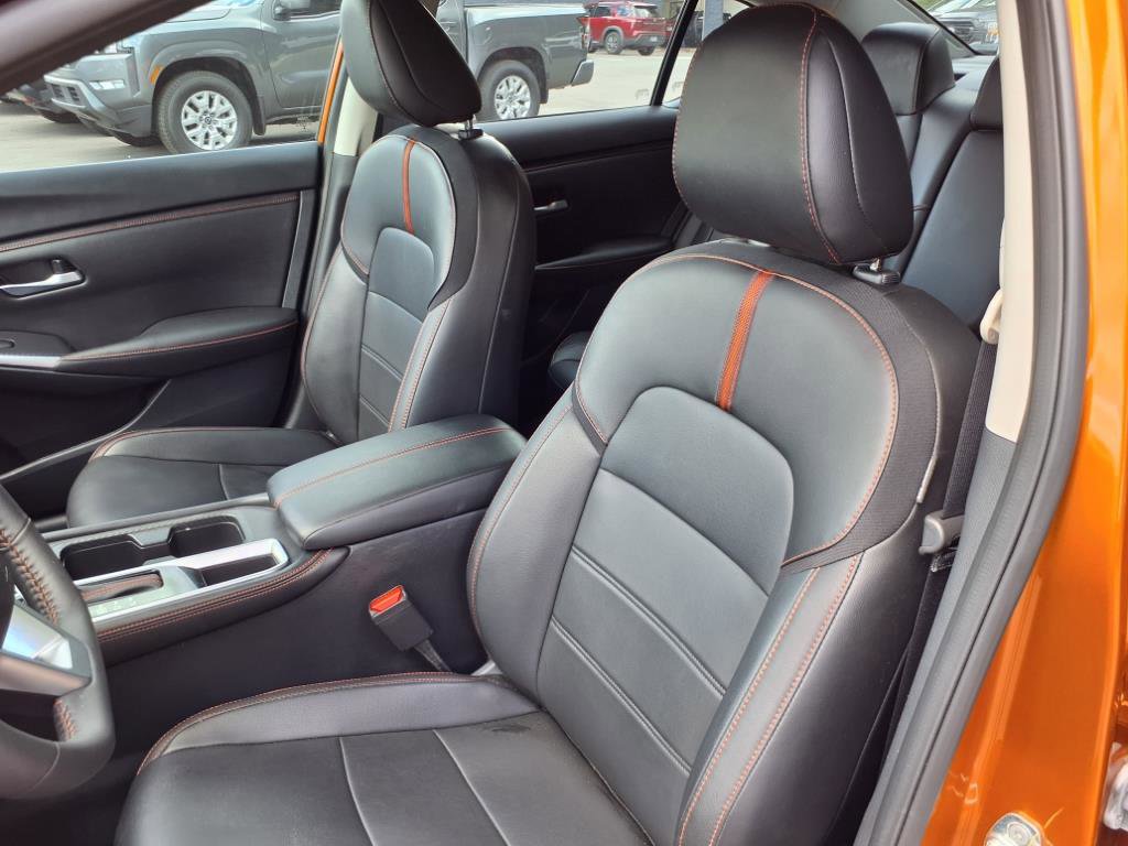 Used 2024 Nissan Sentra SR w/ SR Premium Package image 12