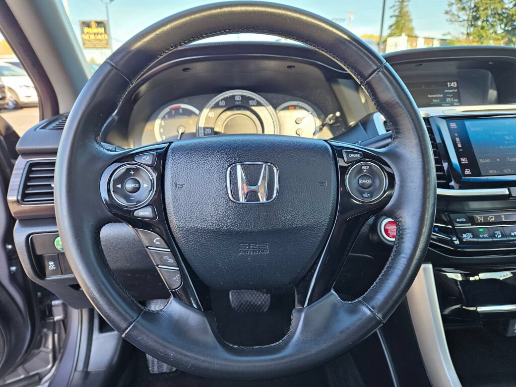 Used 2017 Honda Accord EX-L image 21