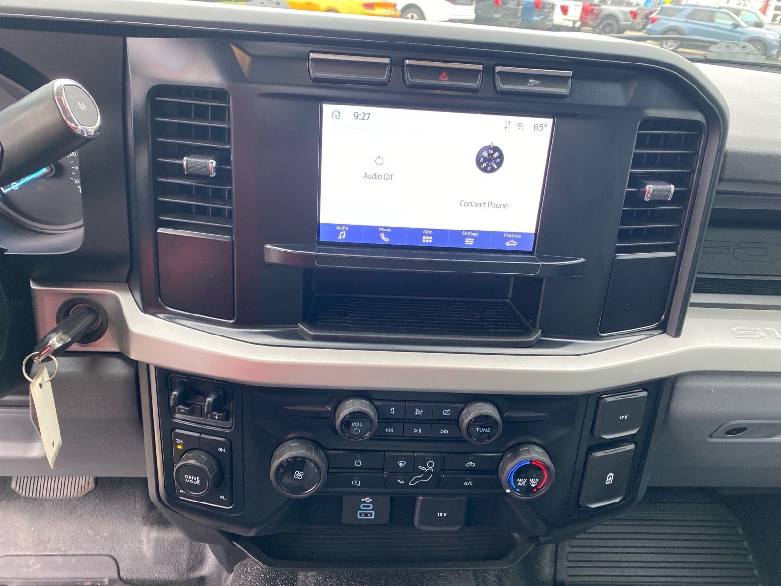 Used 2023 Ford F250 XL w/ Snow Plow Prep Package AWD/4WD image 12