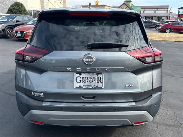 Used 2023 Nissan Rogue SV image 4