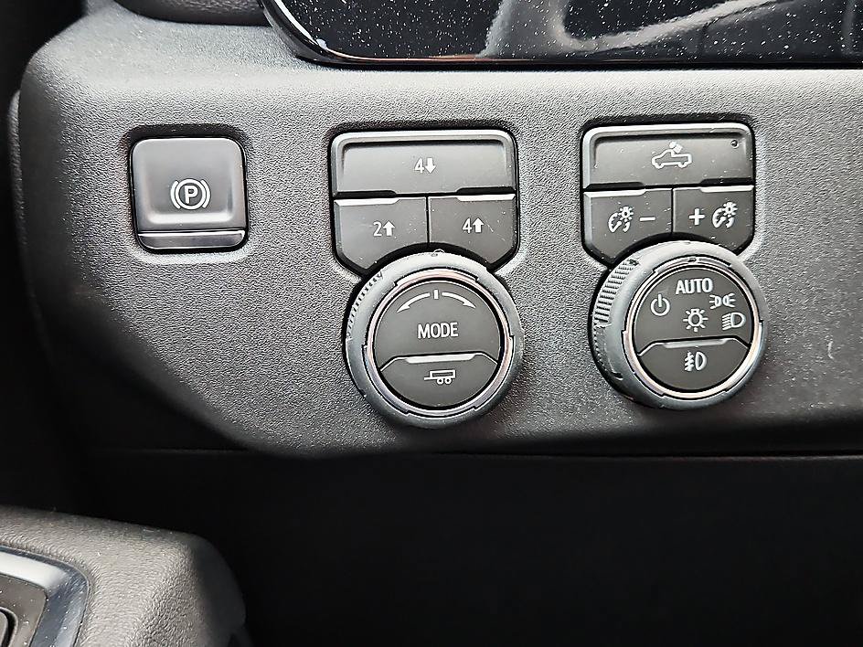 New 2026 Chevrolet Silverado 3500 LT AWD/4WD image 21