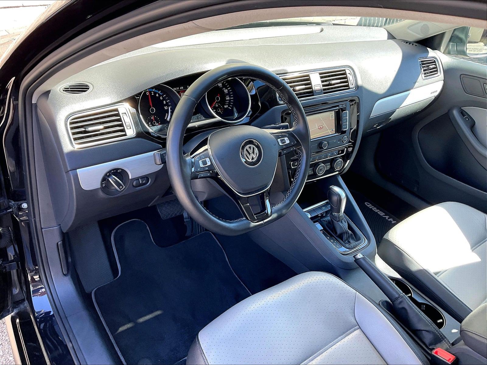 Used 2015 Volkswagen Jetta SEL Premium FWD image 14