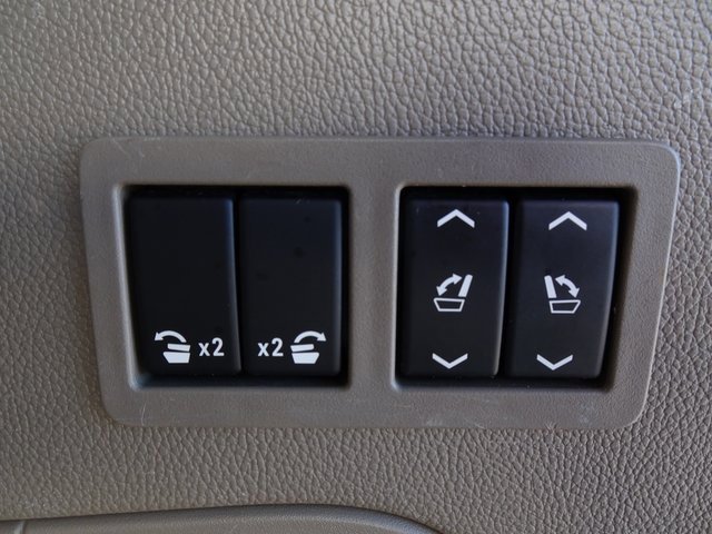 Used 2016 Chevrolet Tahoe LTZ image 33