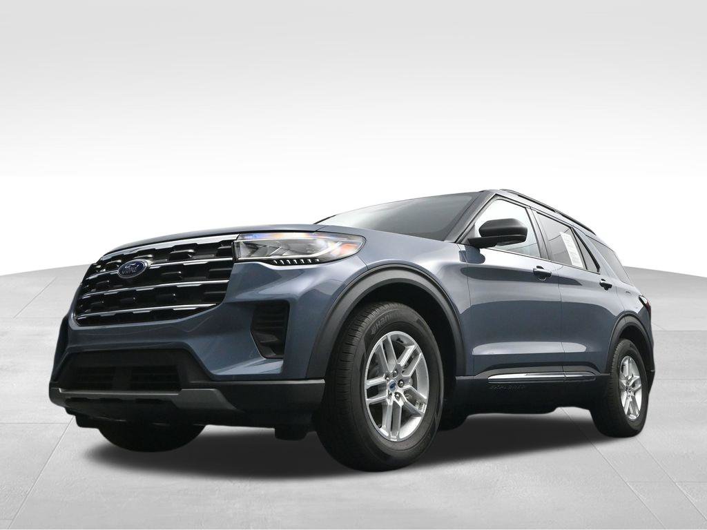 Used 2025 Ford Explorer Active RWD image 37