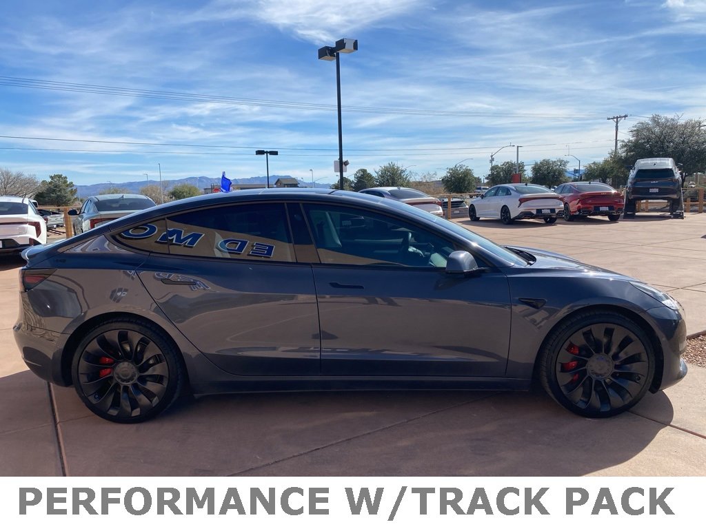 Used 2022 Tesla Model 3 Performance image 10