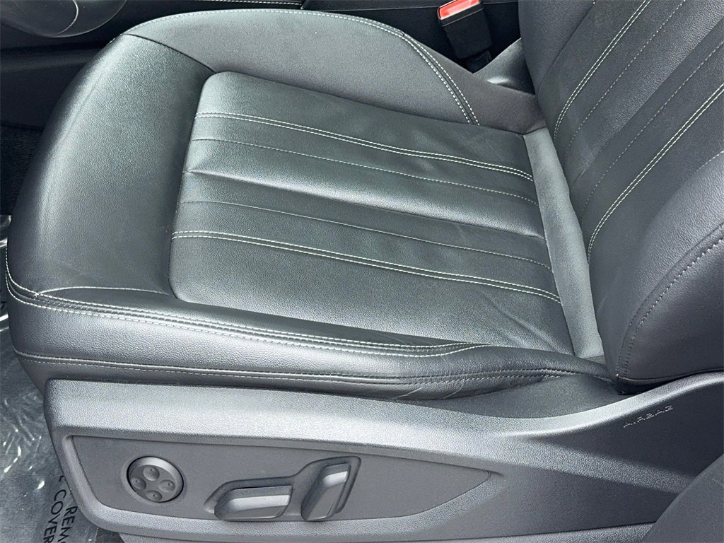 Used 2022 Audi Q5 2.0T Premium Plus w/ Premium Plus Package image 37