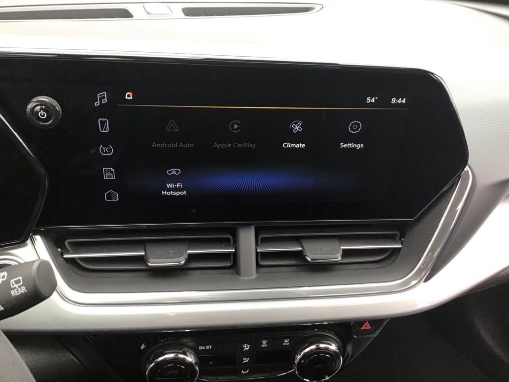 New 2026 Chevrolet Trax LT image 23