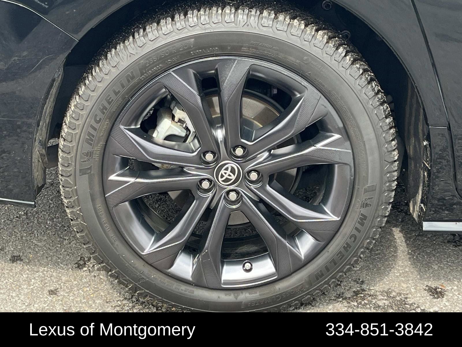 Used 2021 Toyota Sienna XSE image 12