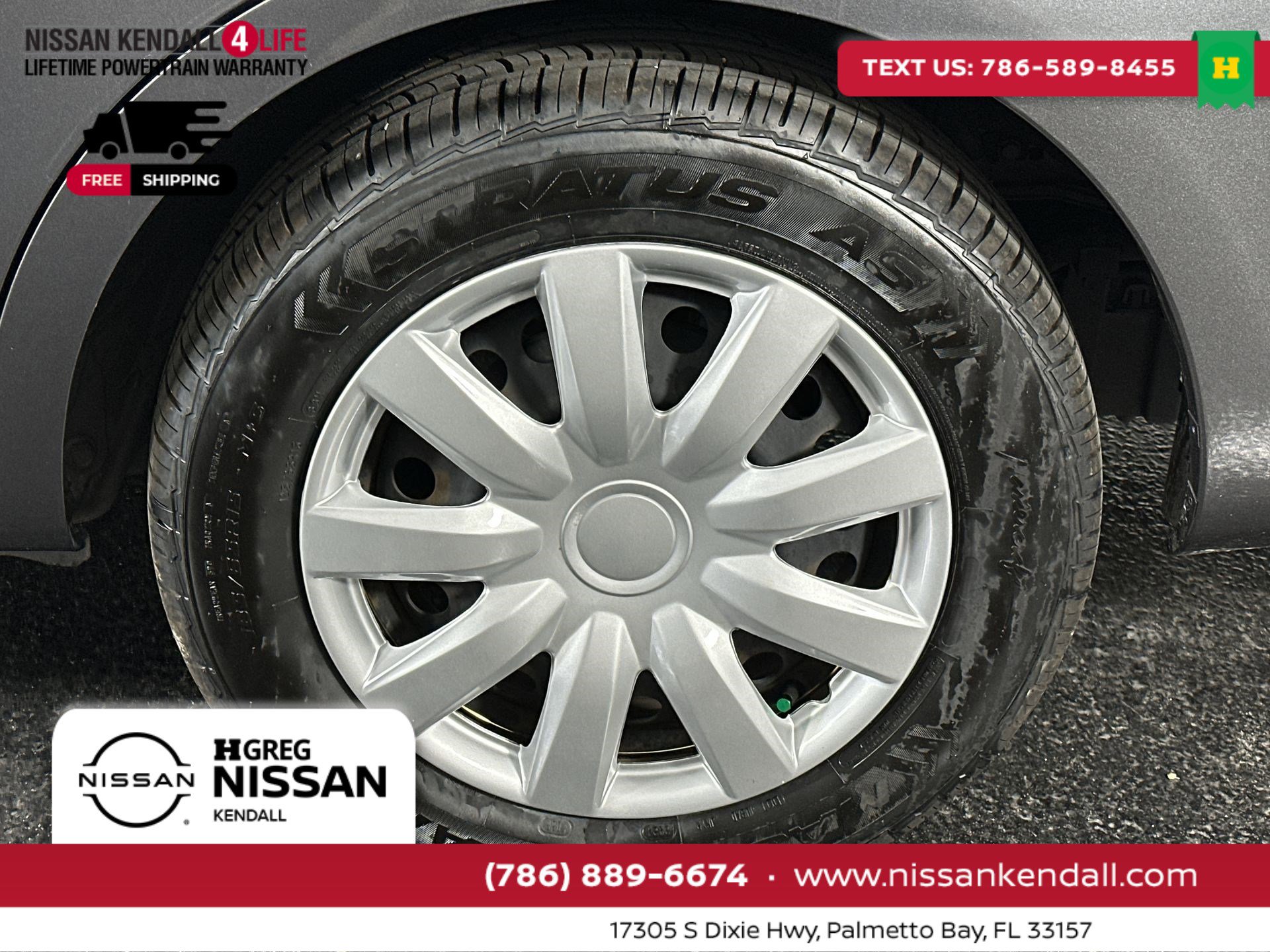 Used 2019 Nissan Versa S image 14