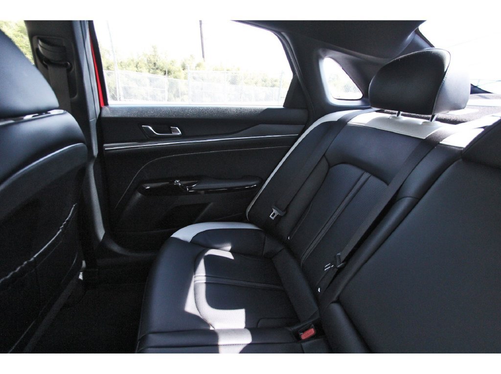 Used 2025 Kia K5 GT-Line w/ GT-Line Premium Package FWD image 12