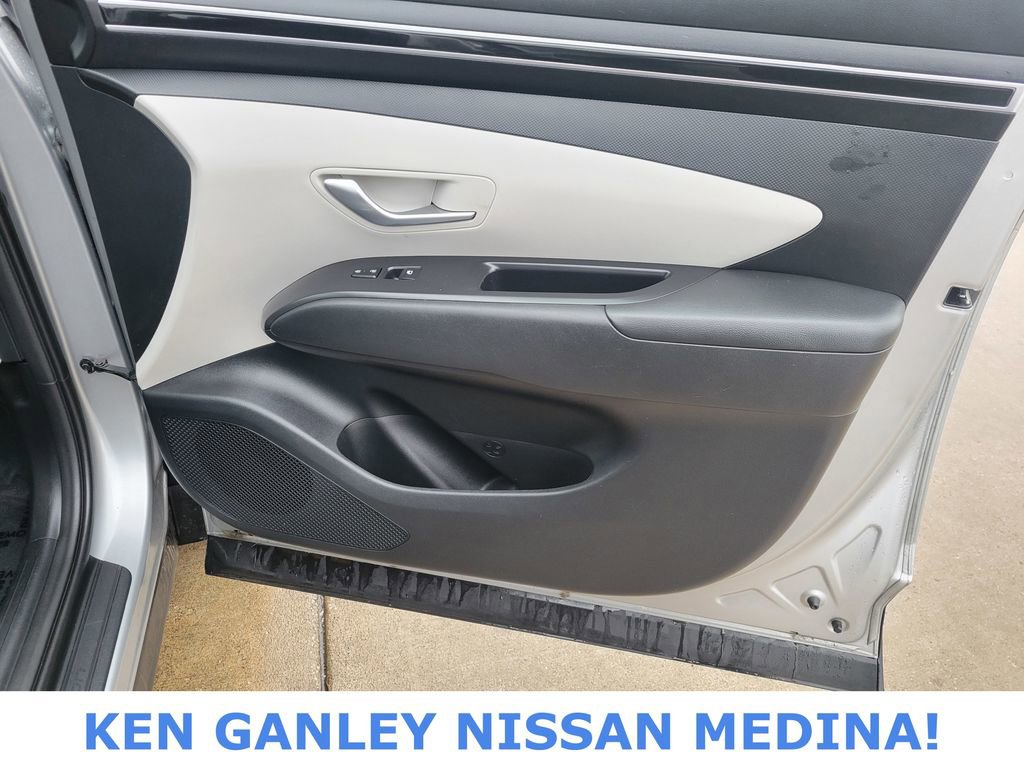 Used 2024 Hyundai Tucson SE image 49