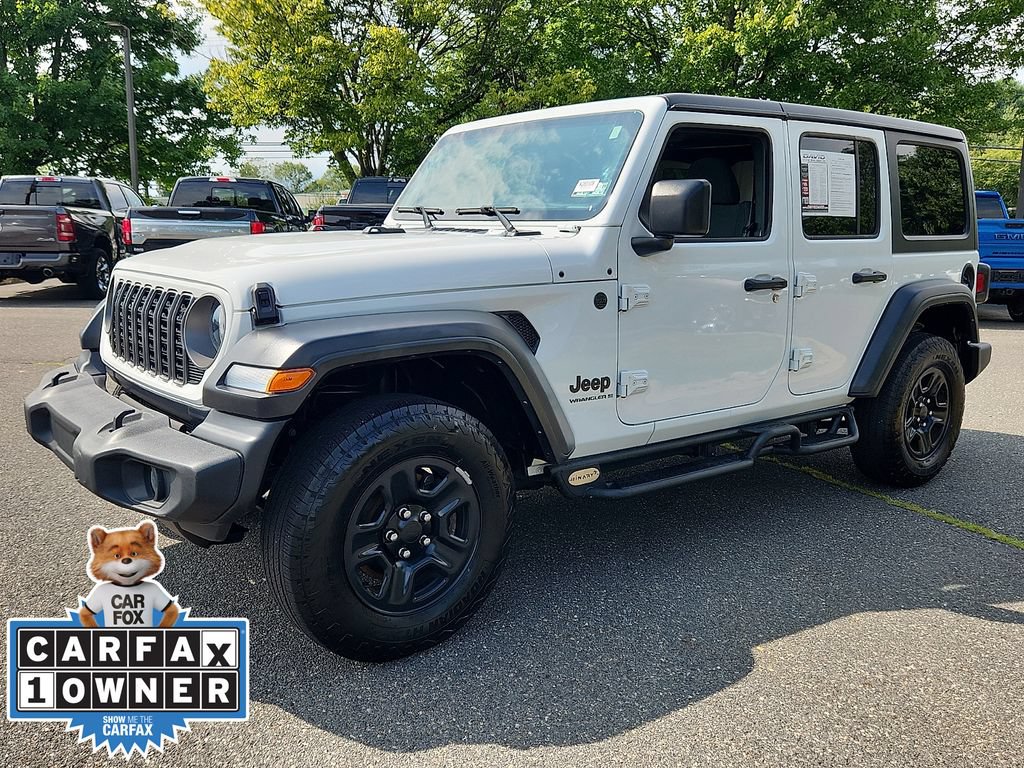 Used 2025 Jeep Wrangler Unlimited Sport AWD/4WD image 3