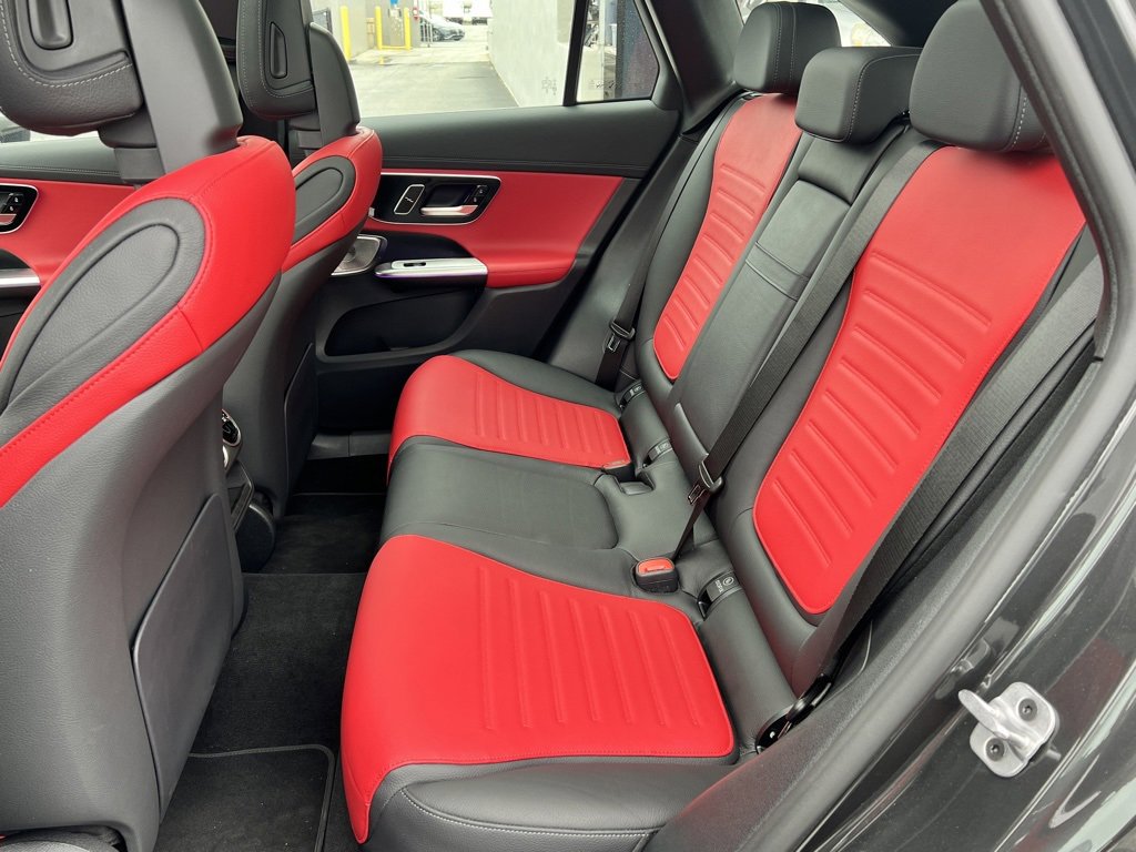 Used 2024 Mercedes-Benz GLC 43 AMG GLC 43 AMG image 32