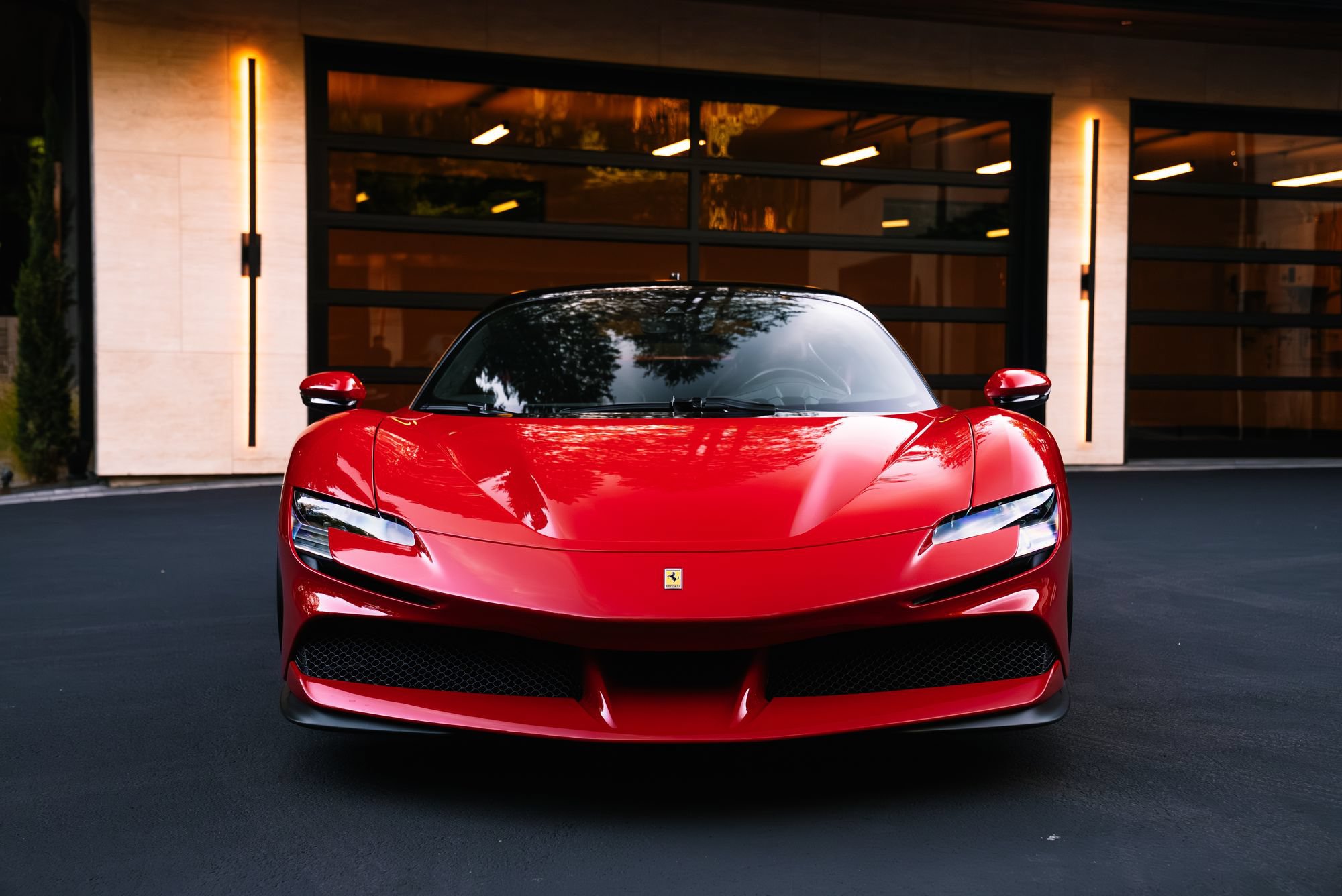 Used 2022 Ferrari SF90 Stradale AWD/4WD image 34