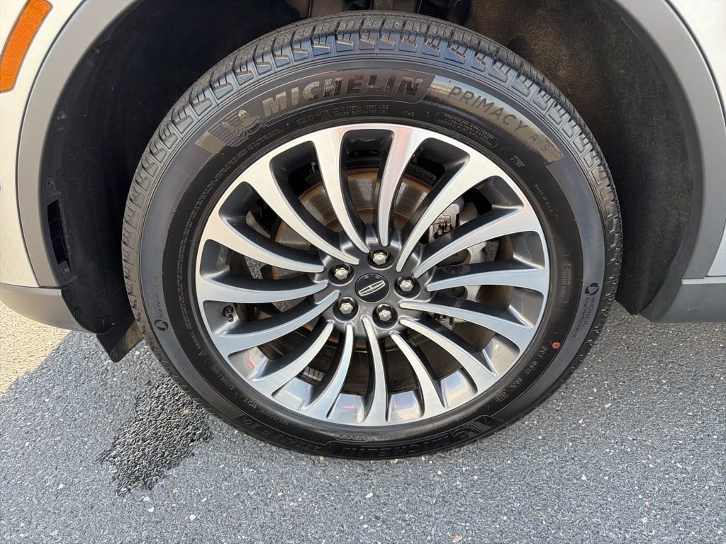 Used 2023 Lincoln Aviator Reserve w/ Elements Package Plus image 13