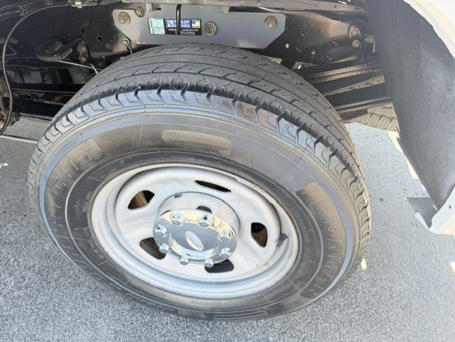 Used 2015 Ford F350 XL w/ Power Equipment Group RWD image 8