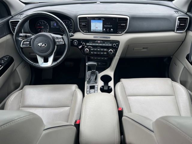 Certified 2022 Kia Sportage EX w/ EX Technology Package image 12