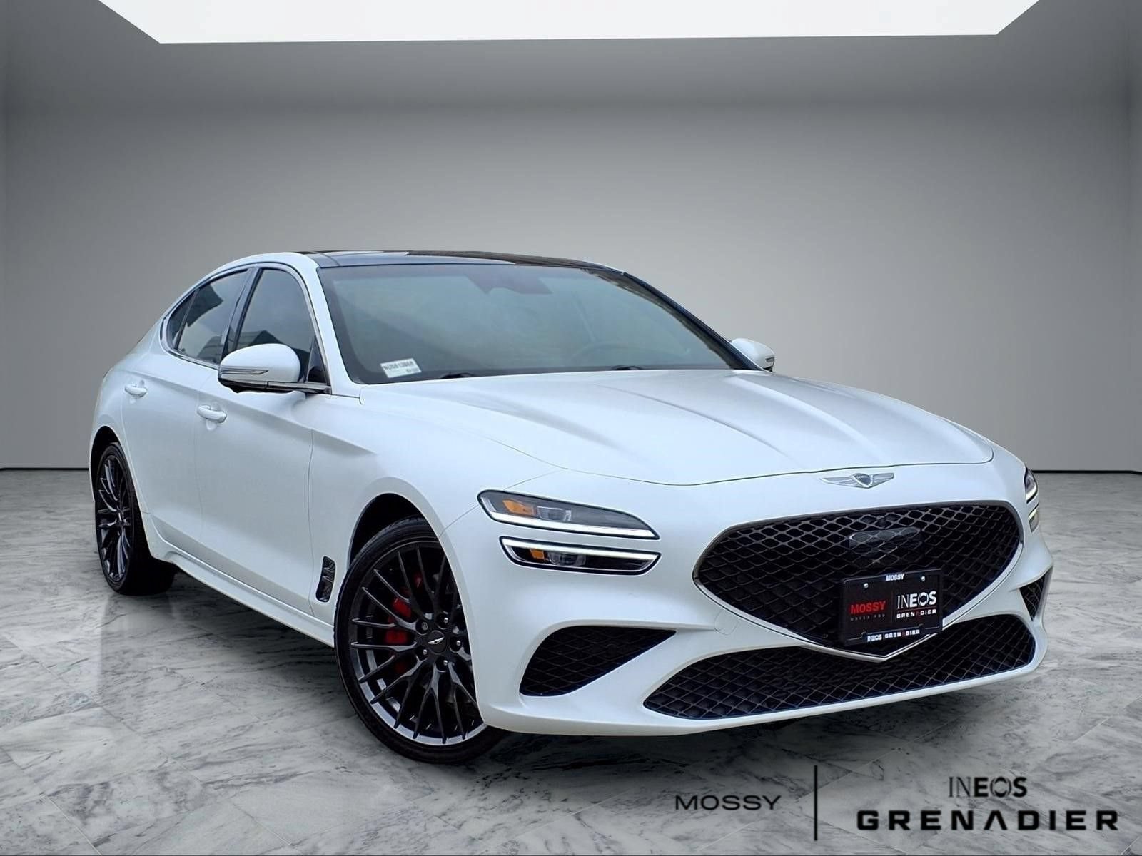 Used 2022 Genesis G70 3.3T Launch Edition RWD image 1