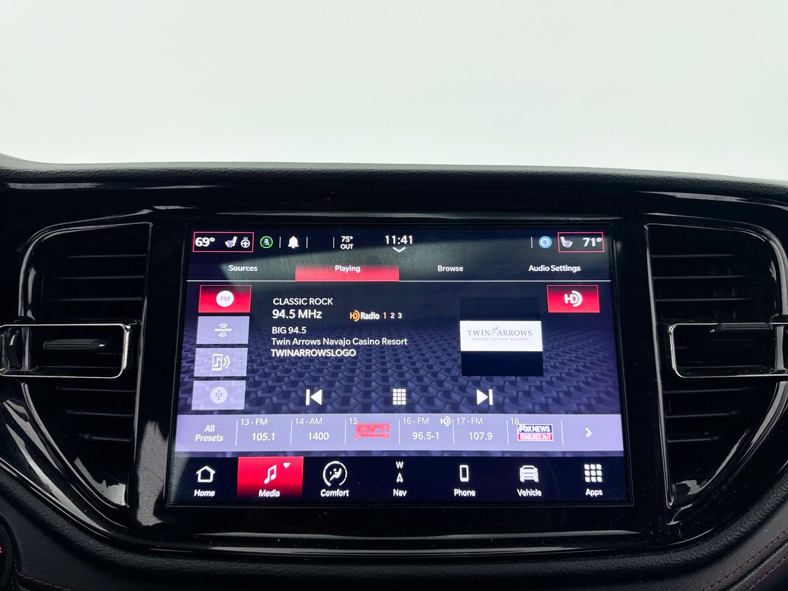 Used 2022 Dodge Durango R/T w/ Blacktop Package AWD/4WD image 6