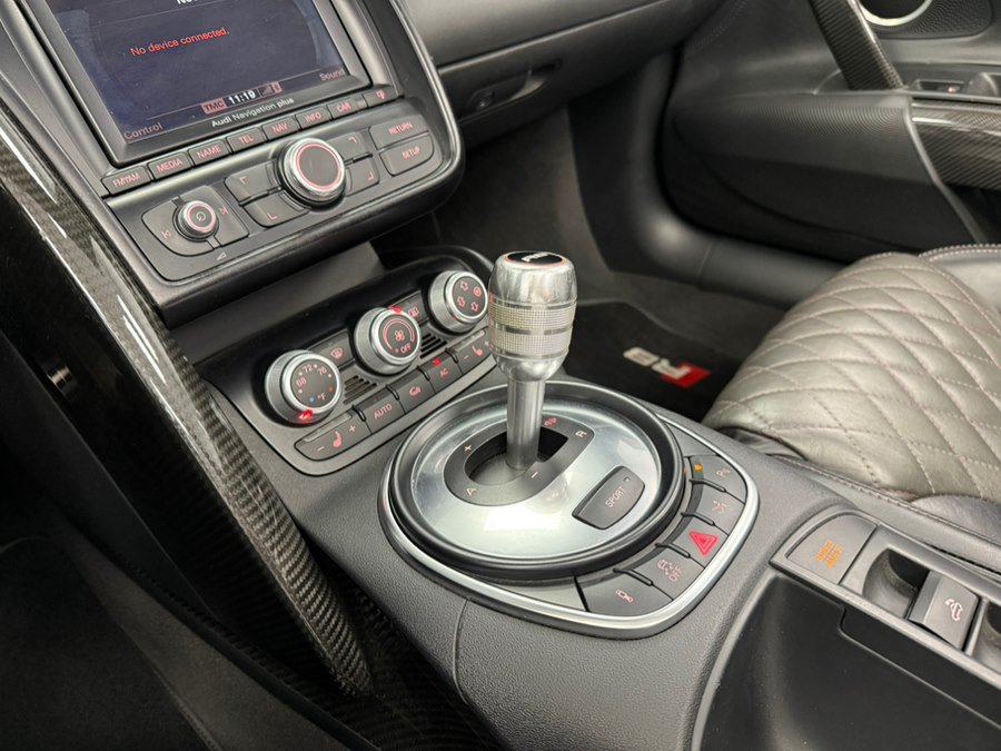 Used 2011 Audi R8 V10 AWD/4WD image 68