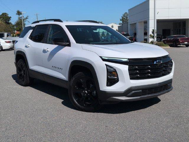 New 2027 Chevrolet Equinox LT w/ Convenience Package II FWD image 3
