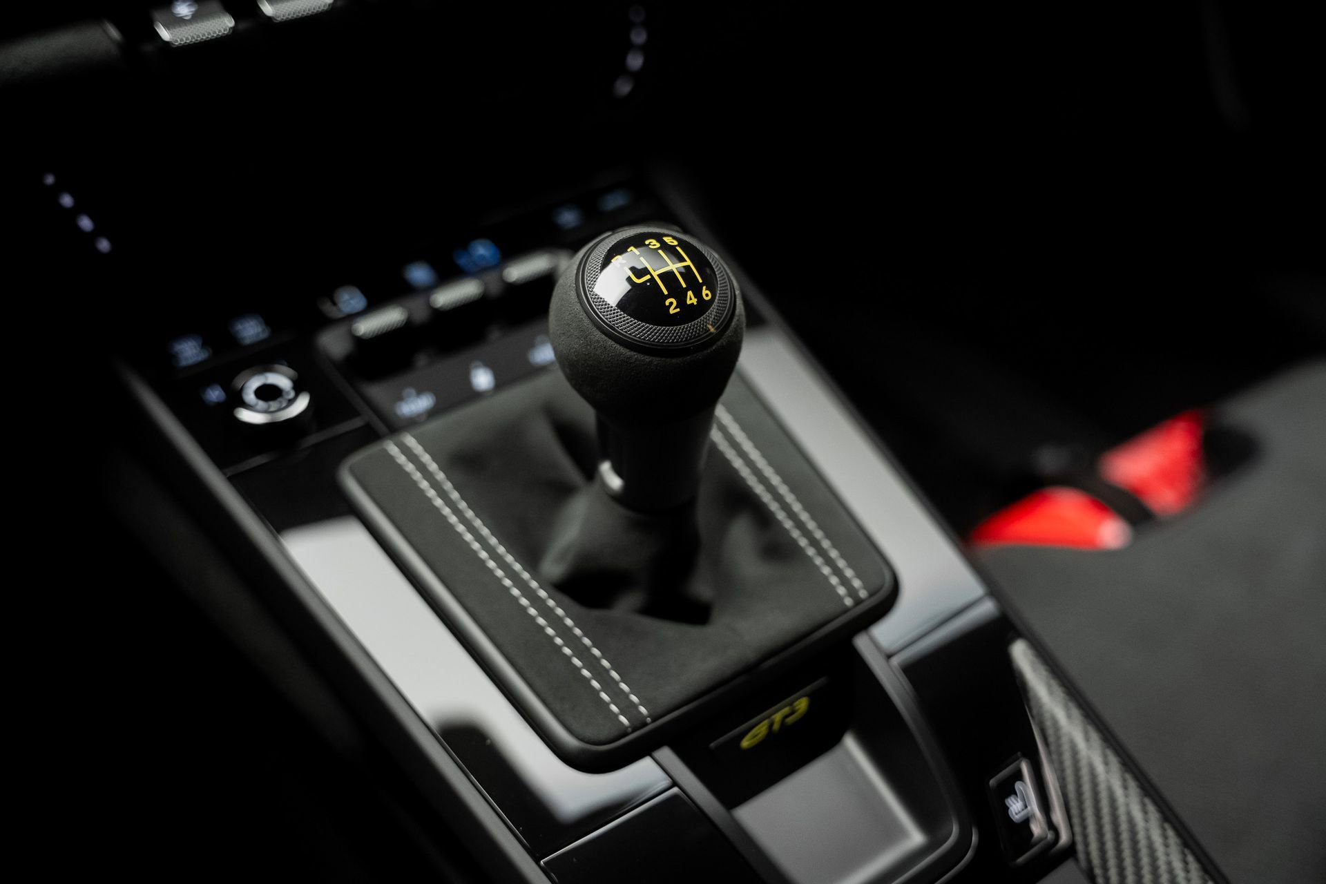 Used 2026 Porsche 911 GT3 RWD image 57