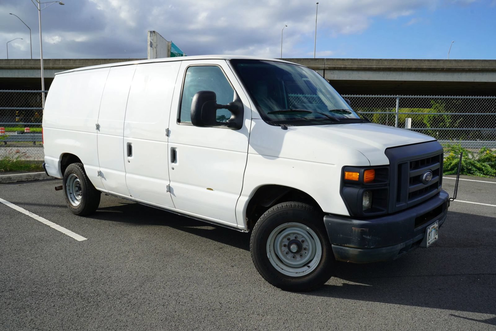 Used 2013 Ford E-150 and Econoline 150 RWD image 5