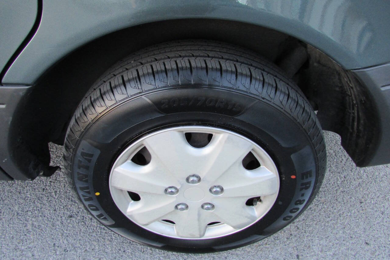 Used 2002 Toyota Sienna CE FWD image 11
