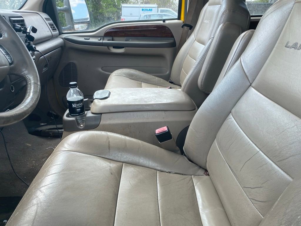 Used 2003 Ford F250 XL AWD/4WD image 7