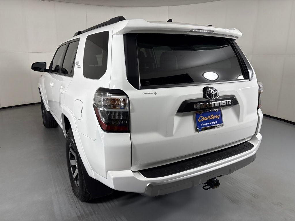 Used 2024 Toyota 4Runner TRD Off-Road Premium w/ Moonroof Package AWD/4WD image 6