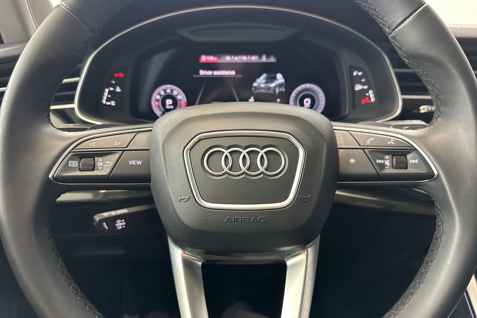 Used 2021 Audi Q7 2.0T Premium Plus w/ Premium Plus Package AWD/4WD image 16