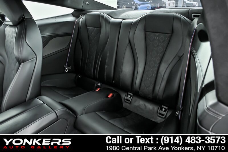 Used 2022 BMW M8 Competition w/ M Carbon Exterior Package AWD/4WD image 27