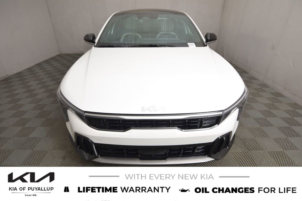 New 2025 Kia K4 GT-Line Turbo image 2