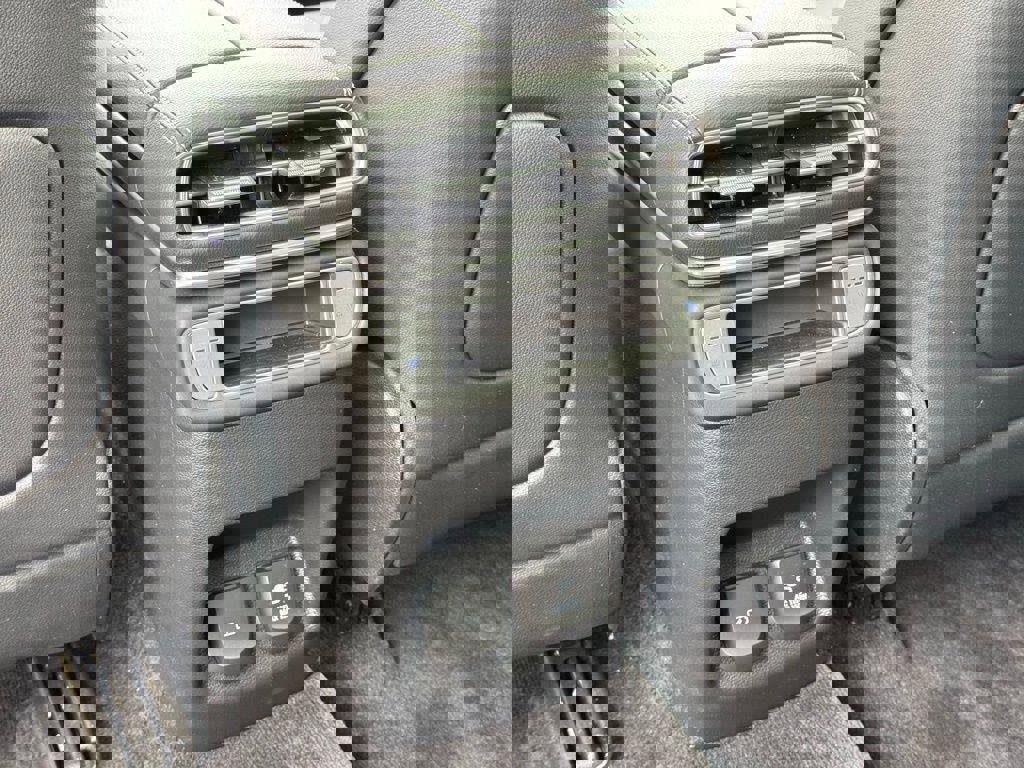 Used 2025 Genesis GV80 3.5T Advanced image 18