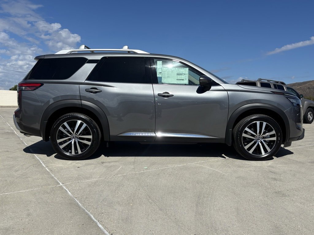 New 2025 Nissan Pathfinder Platinum w/ Cargo Package image 2