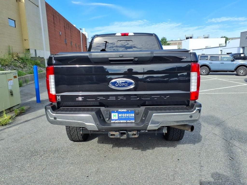 Used 2019 Ford F250 Lariat w/ Lariat Ultimate Package AWD/4WD image 7