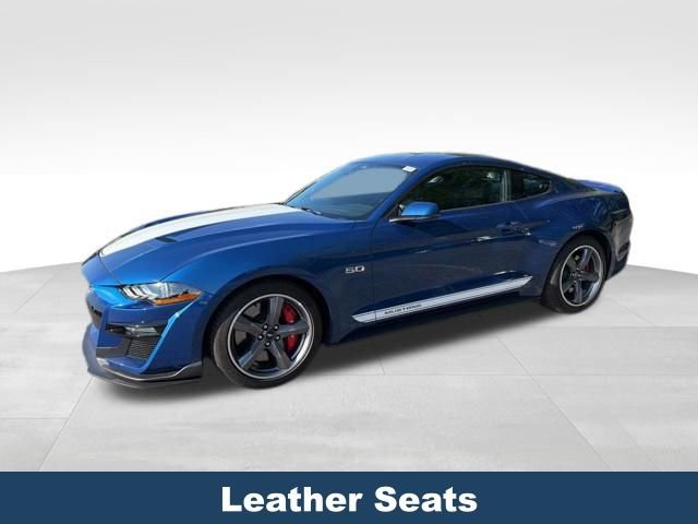 Used 2022 Ford Mustang GT Premium w/ Equipment Group 401A RWD image 3