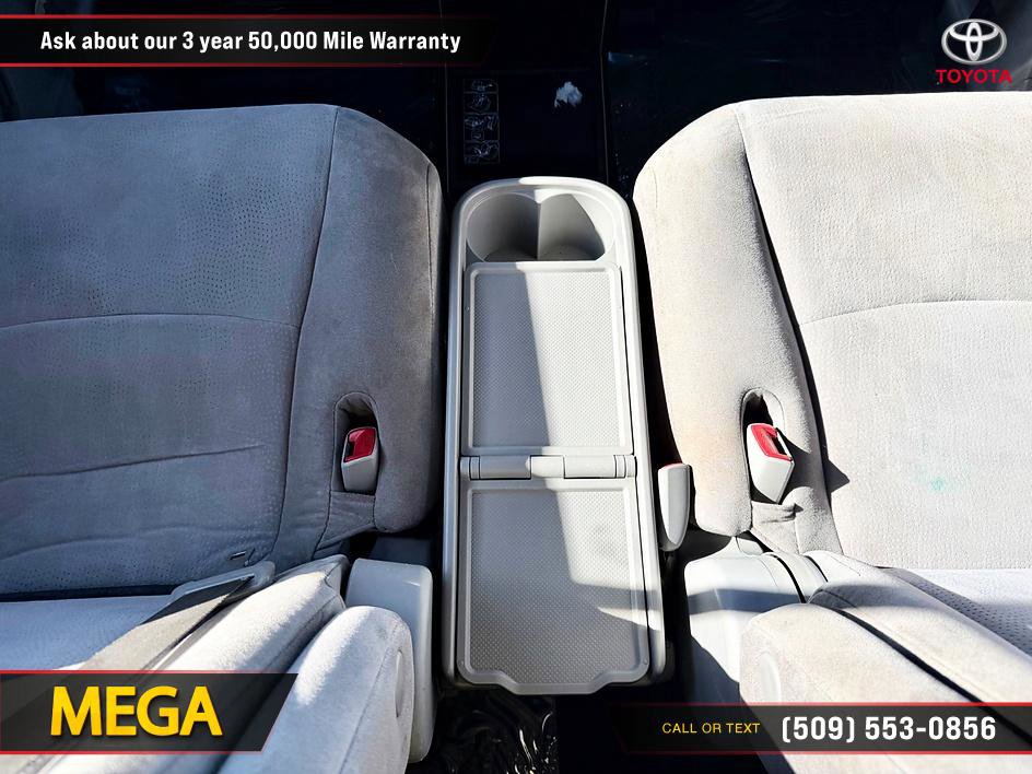 Used 2013 Toyota Highlander 4WD w/ Cold Weather Pkg image 22