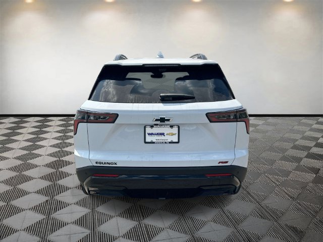 New 2027 Chevrolet Equinox RS w/ Safety and Technology Package FWD image 4