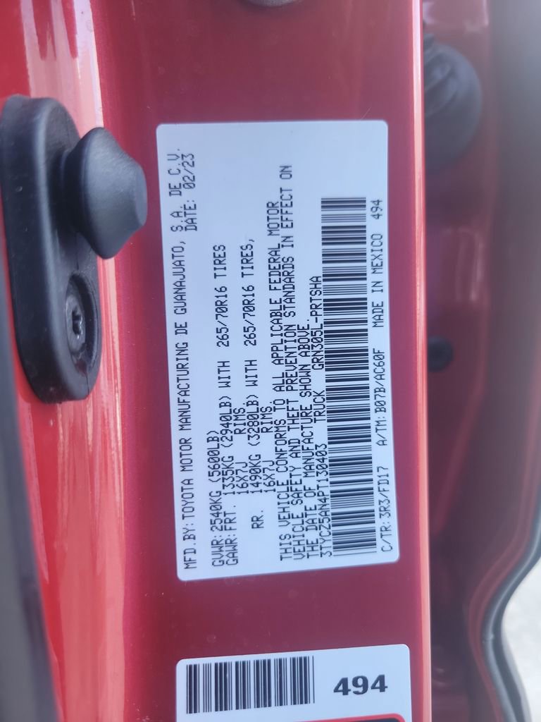 Certified 2023 Toyota Tacoma TRD Off-Road image 36