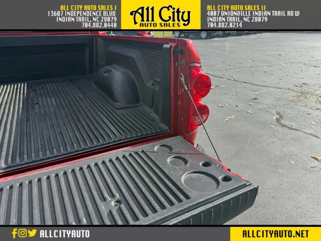 Used 2007 Dodge Ram 1500 Truck SLT image 34