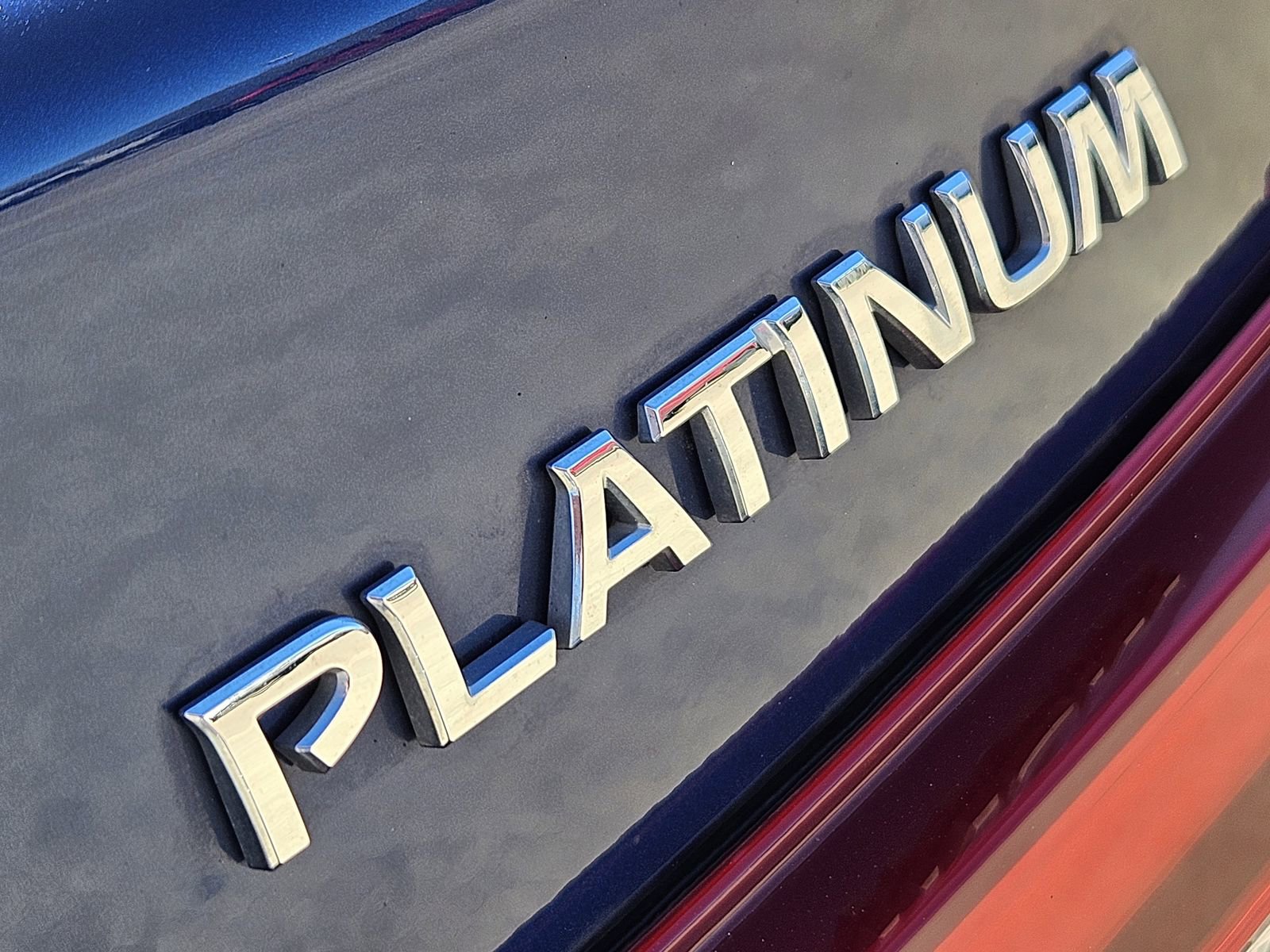 Used 2018 Nissan Maxima Platinum image 16