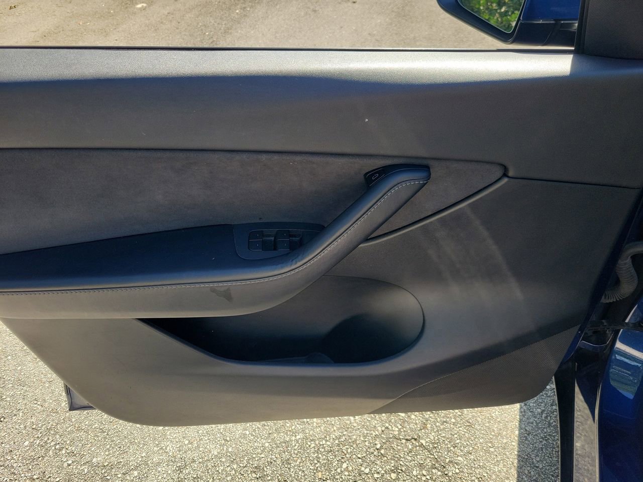 Used 2021 Tesla Model Y Long Range AWD/4WD image 13