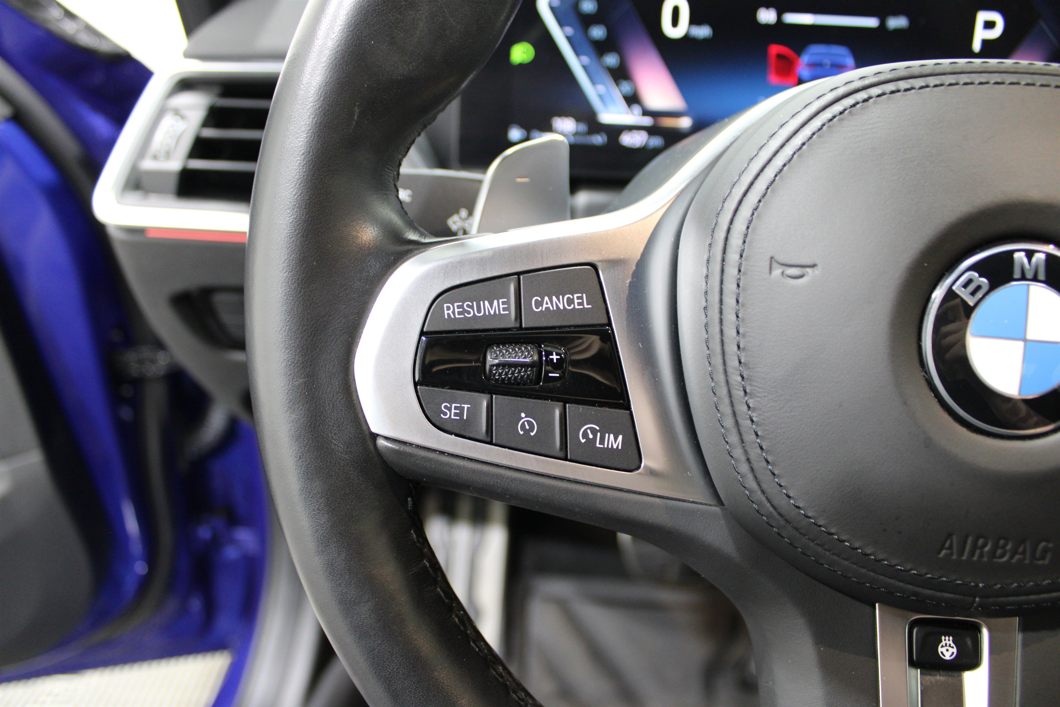 Used 2023 BMW 330i Sedan w/ M Sport Package image 11