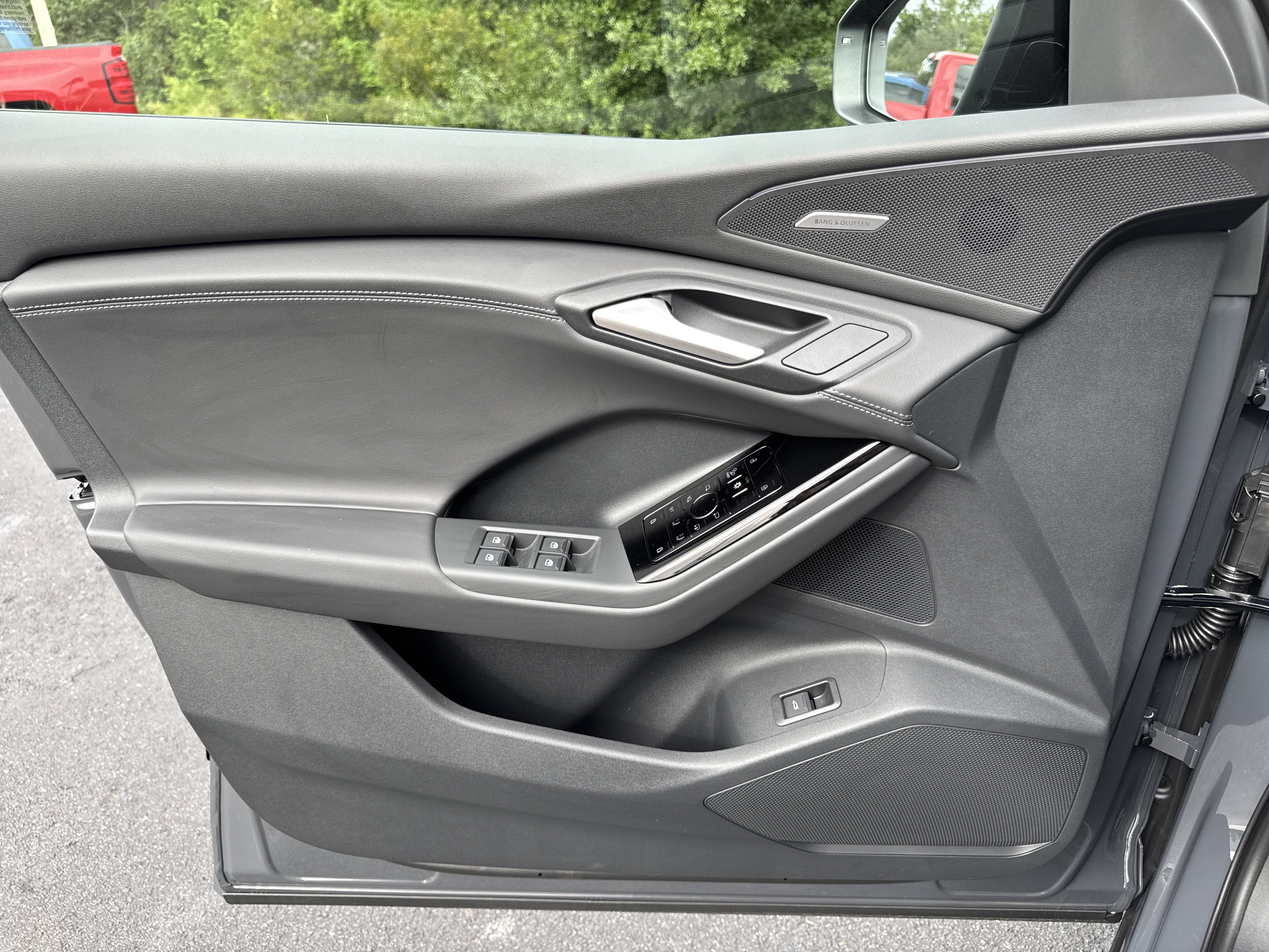 New 2027 Audi Q6 e-tron Premium Plus AWD/4WD image 20